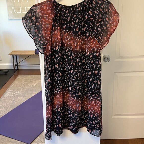 BCBGeneration  Black Floral Boho Sheath Dress Small Flutter Sleeve Flowy Dress - Picture 4 of 6